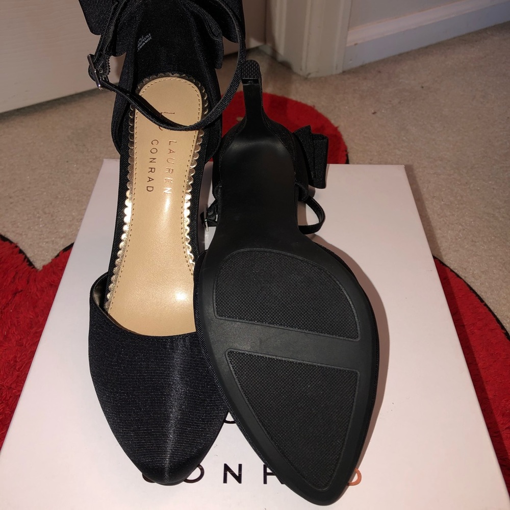Lauren Conrad Black Stilettos - Picture 4 of 4